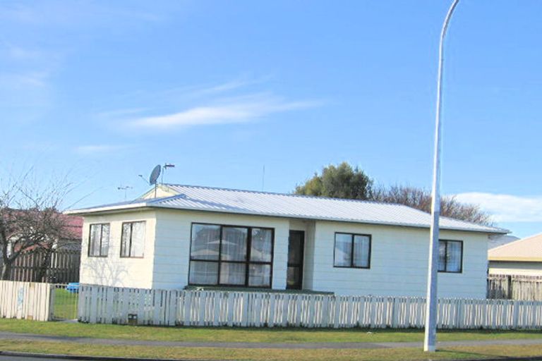 Photo of property in 102 Dominion Road, Nawton, Hamilton, 3200