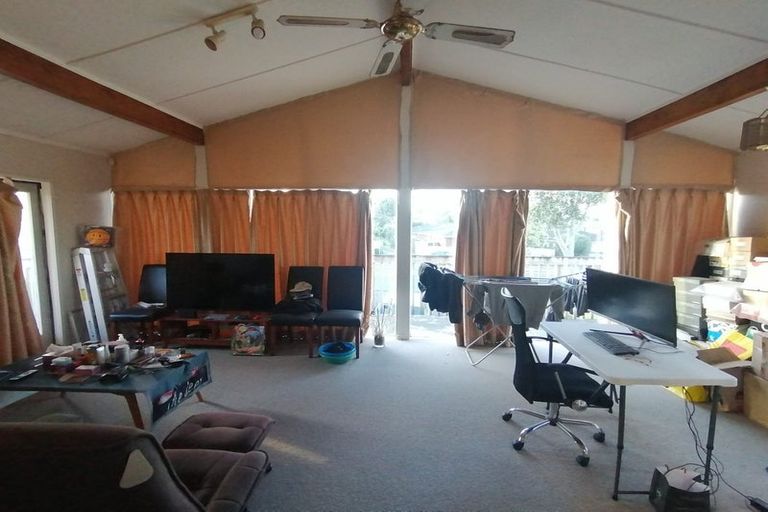 Photo of property in 293 Pakuranga Road, Pakuranga Heights, Auckland, 2010