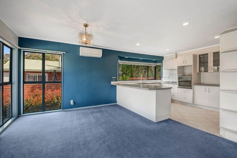 Photo of property in 3a Mckenzie Avenue, Arkles Bay, Whangaparaoa, 0932