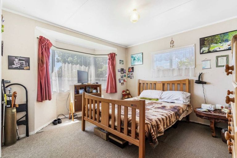 Photo of property in 86 Maplesden Drive, Clendon Park, Auckland, 2103