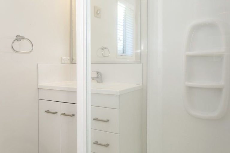 Photo of property in 4 Ernest Kemp Rise, Wharewaka, Taupo, 3330