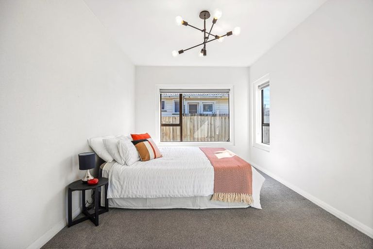 Photo of property in 86 Racecourse Road, Sockburn, Christchurch, 8042