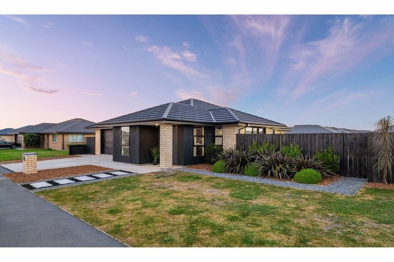 Photo of property in 69 Strauss Drive, Rolleston, 7614