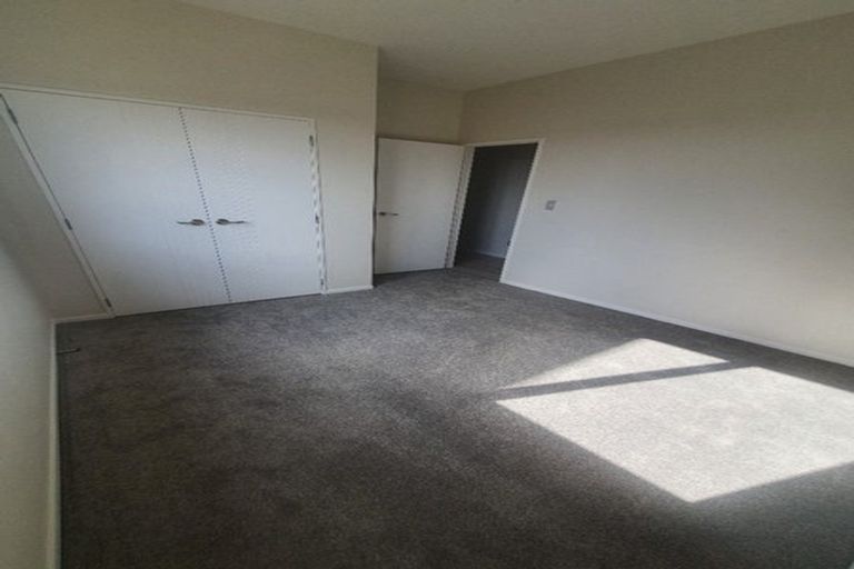 Photo of property in 12 Weri Road, Karaka, Papakura, 2113