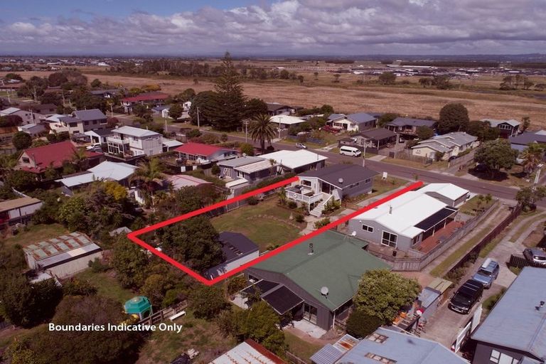Photo of property in 41 Simpson Road, Papamoa Beach, Papamoa, 3118
