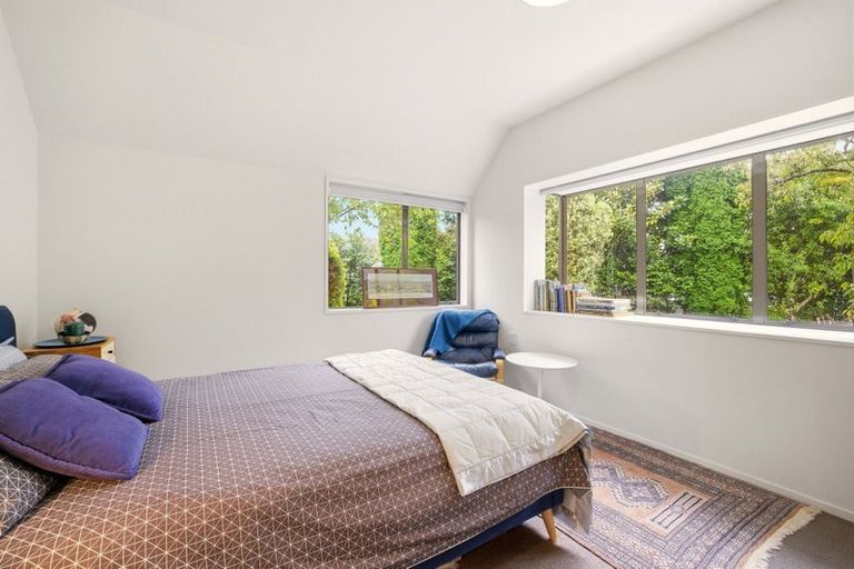 Photo of property in 1/3 Karitane Drive, Cashmere, Christchurch, 8022