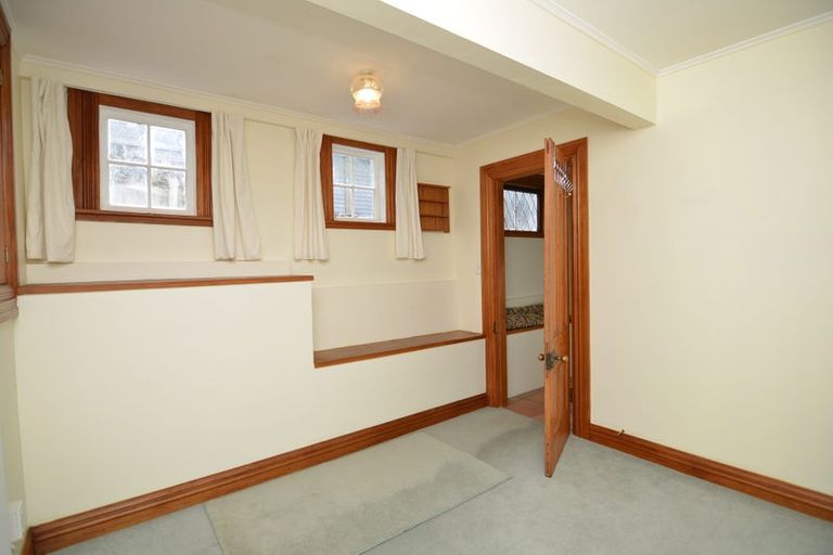 Photo of property in 20 Hinau Road, Hataitai, Wellington, 6021