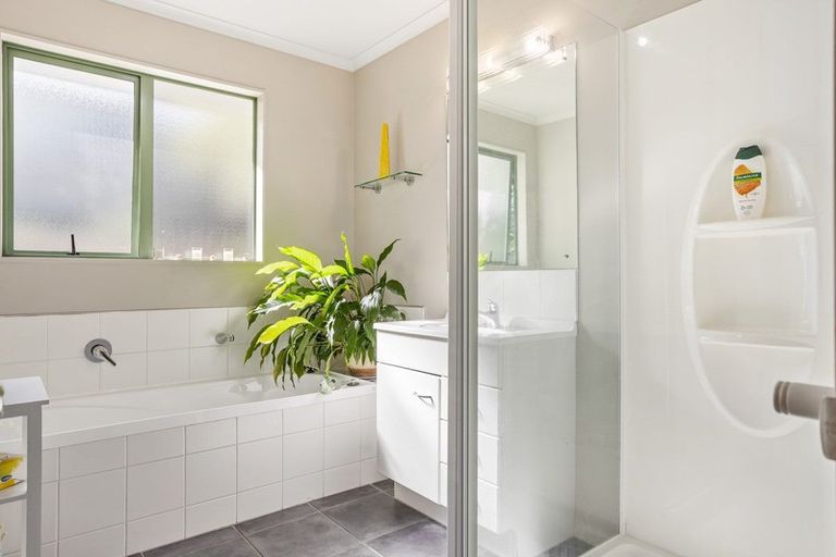 Photo of property in 8 Inlet Views, Stillwater, Silverdale, 0993