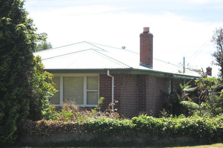 Photo of property in 130 Selwyn Street, Somerfield, Christchurch, 8024