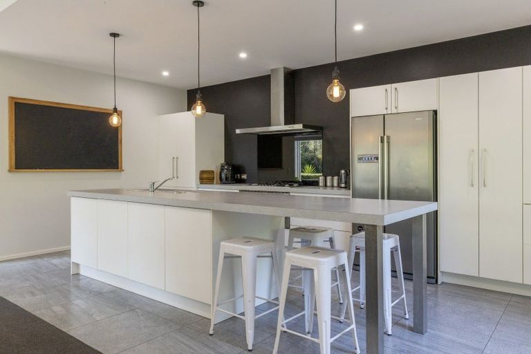 Photo of property in 60 Dalmore Way, Acacia Bay, Taupo, 3385