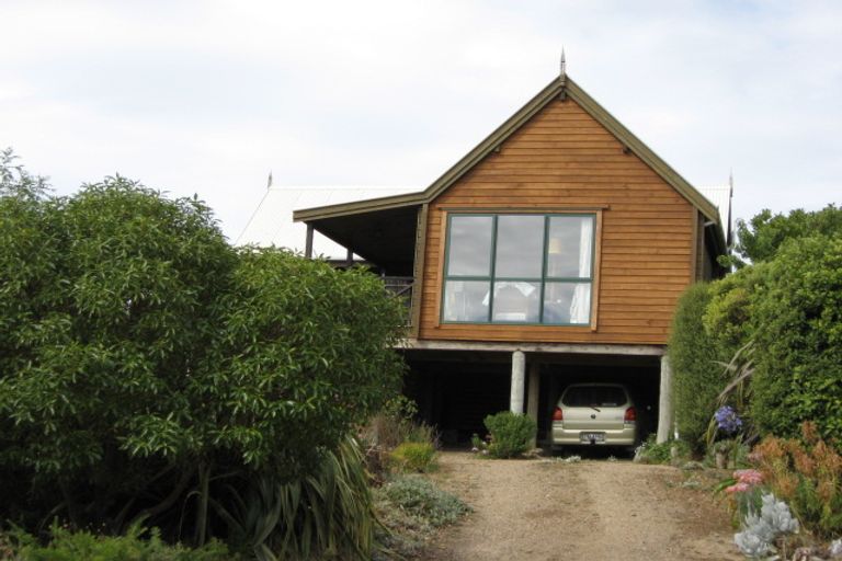 Photo of property in 7 Hunters Road, Diamond Harbour, Lyttelton, 8971