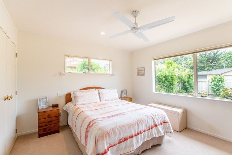 Photo of property in 72 Campbell Avenue, Paraparaumu, 5032