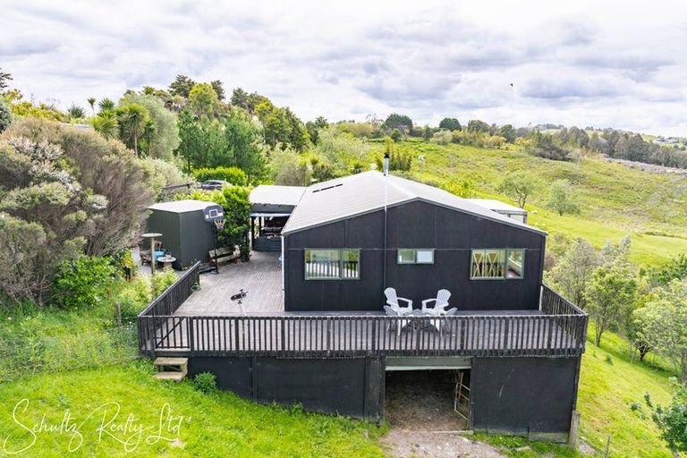 Photo of property in 227 Porter Road, Paparoa, 0571