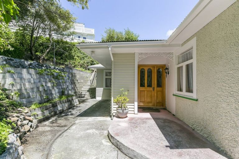 Photo of property in 68 Totara Road, Miramar, Wellington, 6022