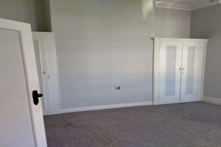 Photo of property in 8 Allandale Road, Saint Clair, Dunedin, 9012