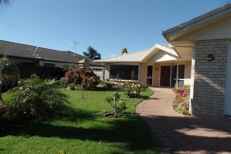 Photo of property in 5 Radisich Place, Mount Maunganui, 3116