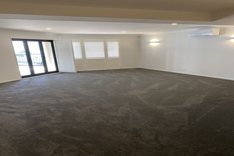 Photo of property in 13/22 Oriental Terrace, Oriental Bay, Wellington, 6011