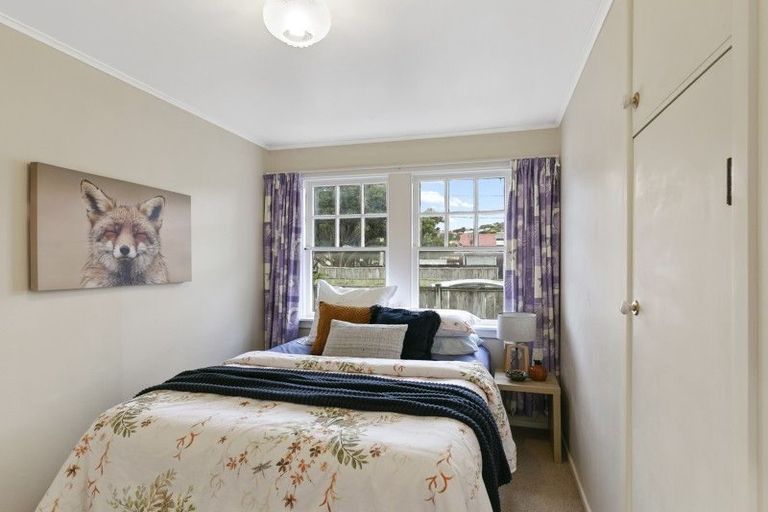 Photo of property in 2 Rex Street, Miramar, Wellington, 6022