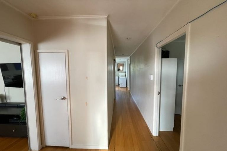 Photo of property in 67 Sycamore Drive, Sunnynook, Auckland, 0620