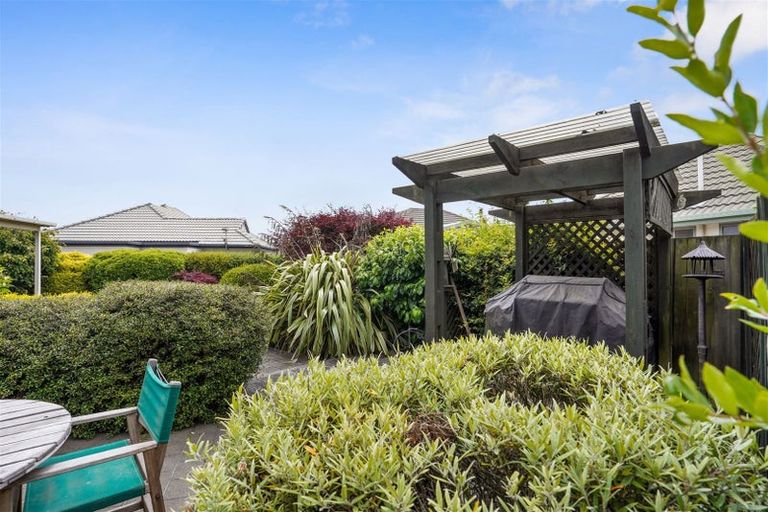Photo of property in 16 Bella Rosa Drive, Hei Hei, Christchurch, 8042
