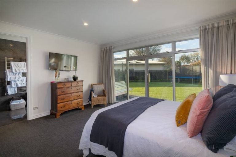 Photo of property in 40a Idris Road, Fendalton, Christchurch, 8052