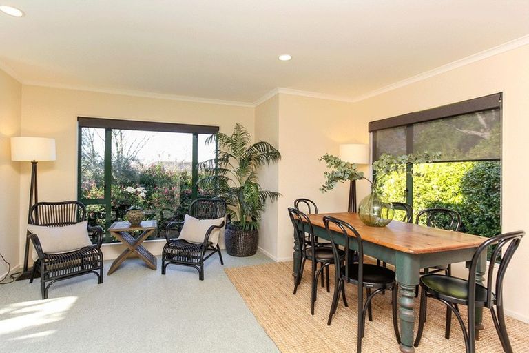 Photo of property in 28a Karina Road, Merrilands, New Plymouth, 4312