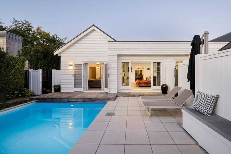 Photo of property in 70 Awatere Avenue, Beerescourt, Hamilton, 3200