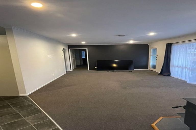 Photo of property in 28 Gem Street, Pukehangi, Rotorua, 3015