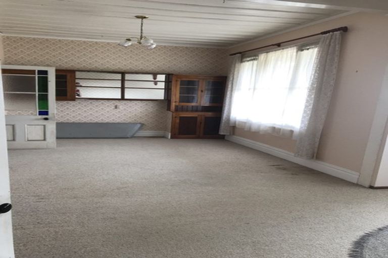 Photo of property in 215 Kitchener Road, Pukekohe, 2120