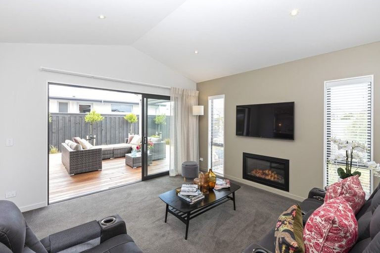 Photo of property in 28 Glenturret Drive, Casebrook, Christchurch, 8051