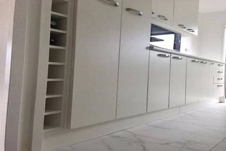 Photo of property in 29 Butley Drive, Farm Cove, Auckland, 2012