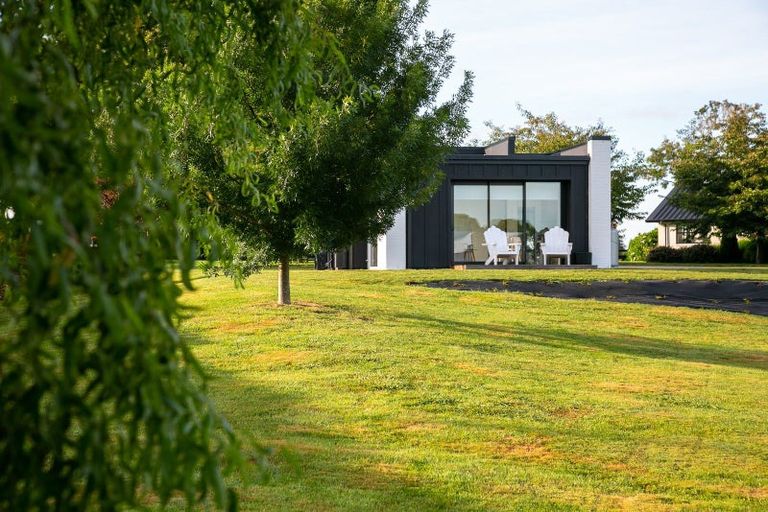 Photo of property in 1/45 Saint Kilda Road, Cambridge, 3434