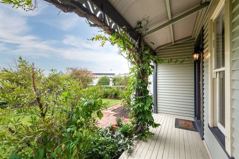 Photo of property in 11 Strickland Street, Sydenham, Christchurch, 8023