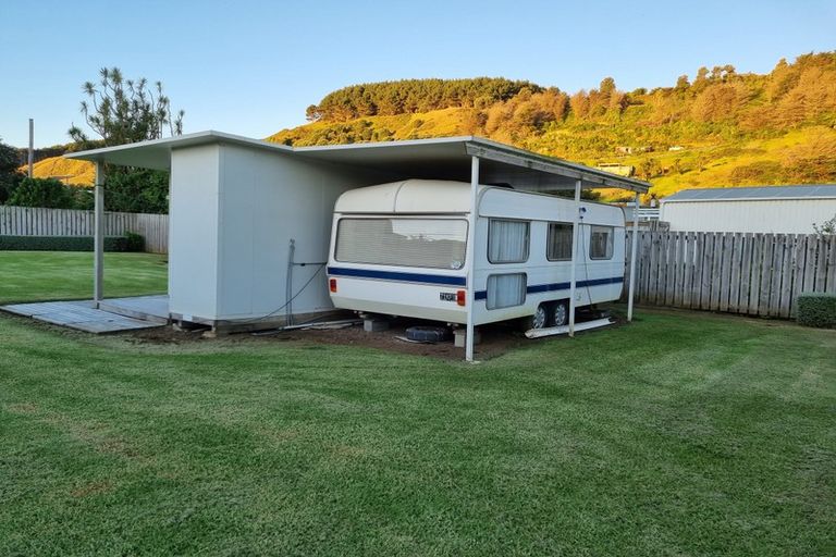 Photo of property in 9 Tainui Street, Mokau, 4376
