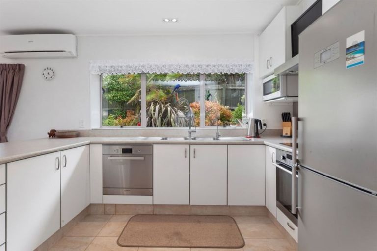 Photo of property in 43 Fishermans Drive, Coastlands, Whakatane, 3120