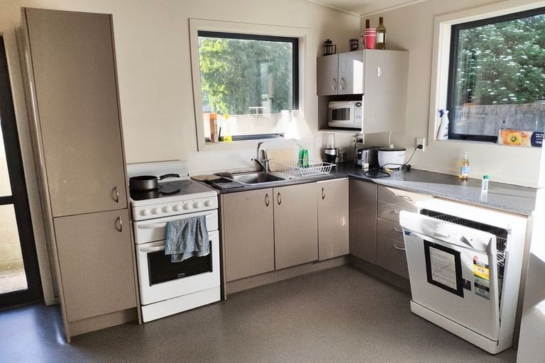 Photo of property in 136 Albany Street, North Dunedin, Dunedin, 9016