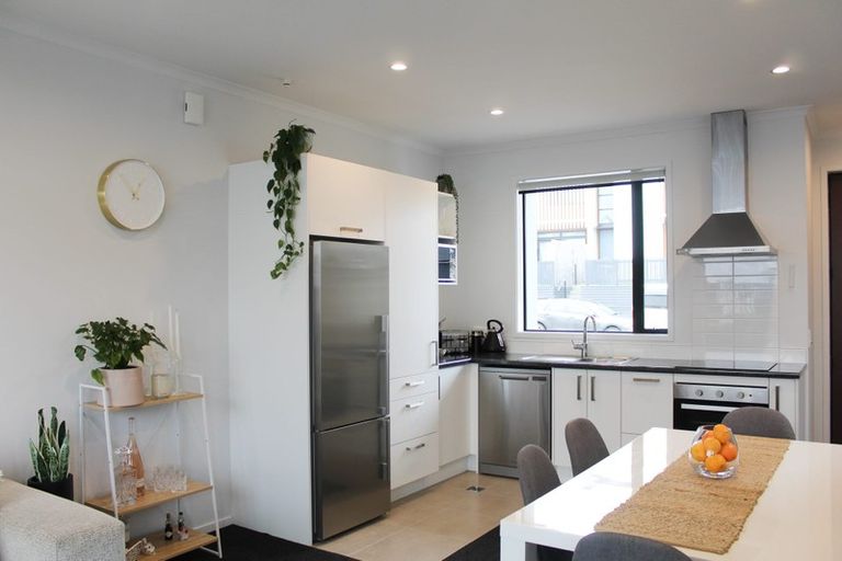 Photo of property in 20 Frank Gill Road, Hobsonville, Auckland, 0616