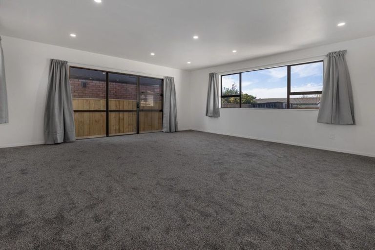 Photo of property in 21 Ferguson Street, Levin, 5510