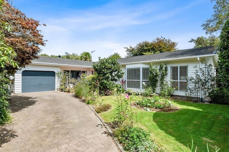 Photo of property in 10 Rata Street, Waikanae, 5036