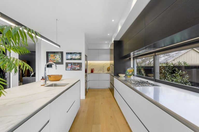 Photo of property in 3a Ngahere Street, Fendalton, Christchurch, 8041