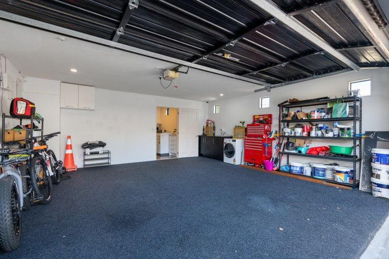 Photo of property in 20 Baltic Place, Northwood, Christchurch, 8051