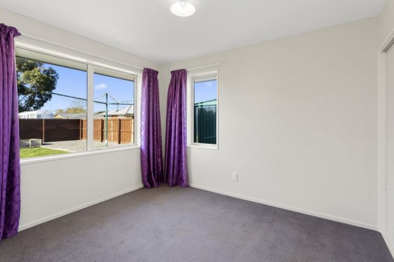 Photo of property in 3 Stonebridge Lane, Oxford, 7430