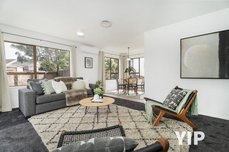 Photo of property in 1/52 Guadeloupe Crescent, Grenada Village, Wellington, 6037