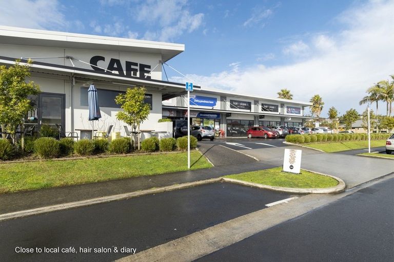 Photo of property in 32 Saint Pauls Drive, Brookfield, Tauranga, 3110