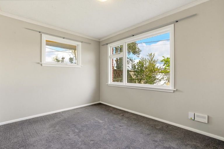 Photo of property in 5 Norrie Street, Redwood, Christchurch, 8051