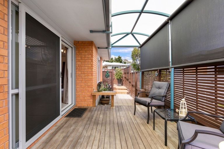 Photo of property in 210 Ngatai Road, Otumoetai, Tauranga, 3110