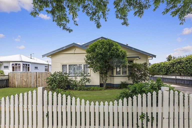 Photo of property in 14 North Street, Morrinsville, 3300