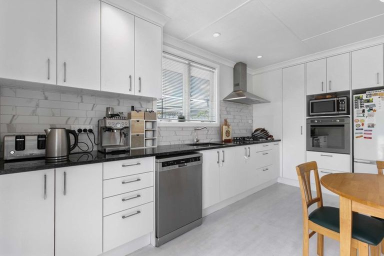 Photo of property in 50 Mount View Drive, Mangakakahi, Rotorua, 3015