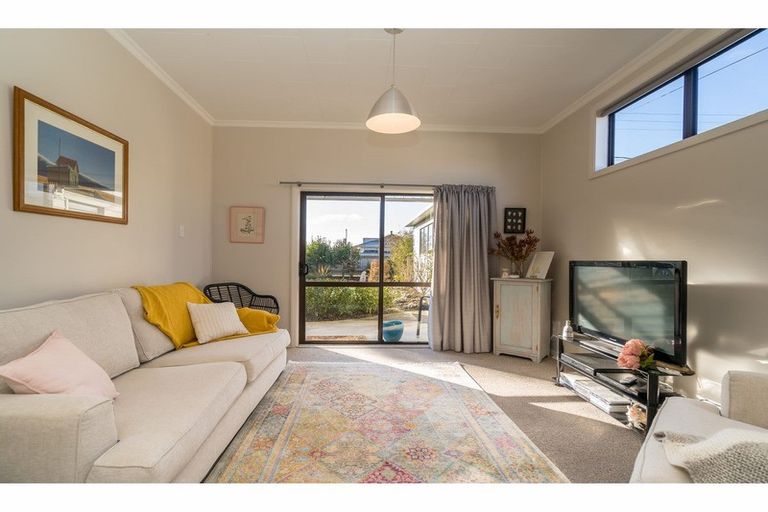 Photo of property in 125 Beach Street, Waikouaiti, 9510