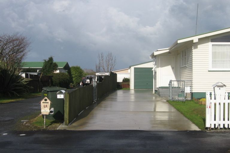 Photo of property in 8 Cricket Place, Melville, Hamilton, 3206